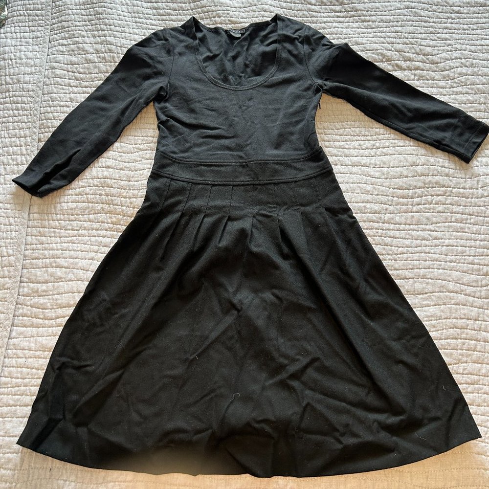 Theory Black Scoop Dress - Effortless Elegance